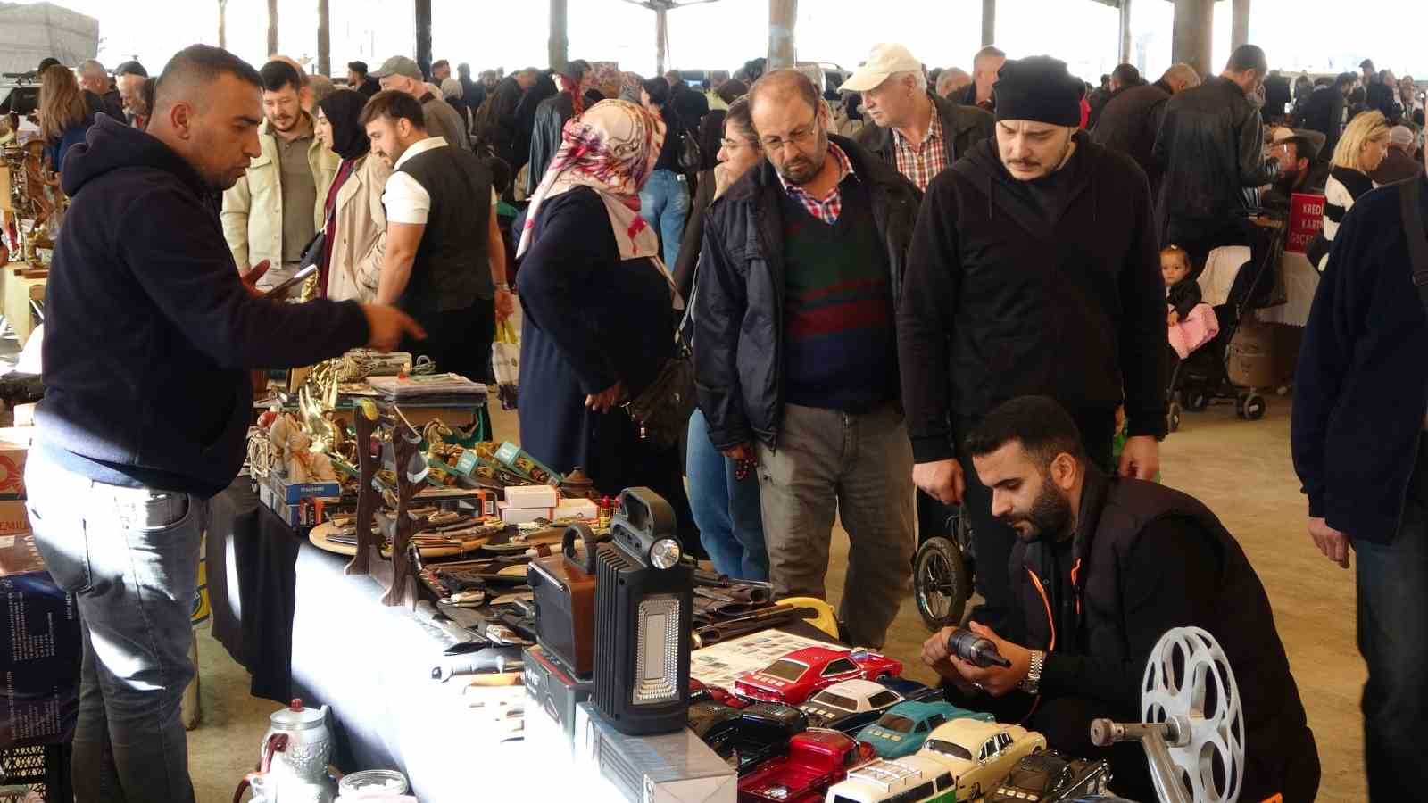 antikacilar-dernegi-baskani-adem-akgun-antikacilik-kutahyada-bir-kultur-haline-geldi