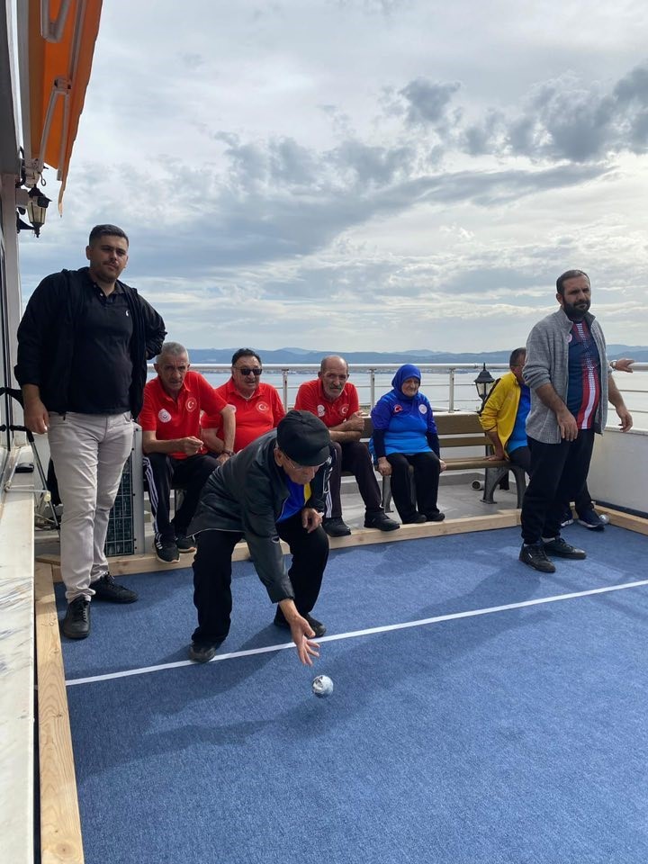 huzurevleri-bocce-turnuvasinda-dostluk-kazandi