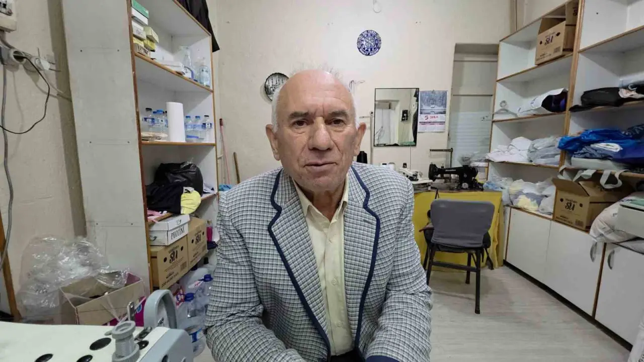 kutahyada-52-yillik-terzi-himmet-kalkan-sanat-artik-bitmek-uzere