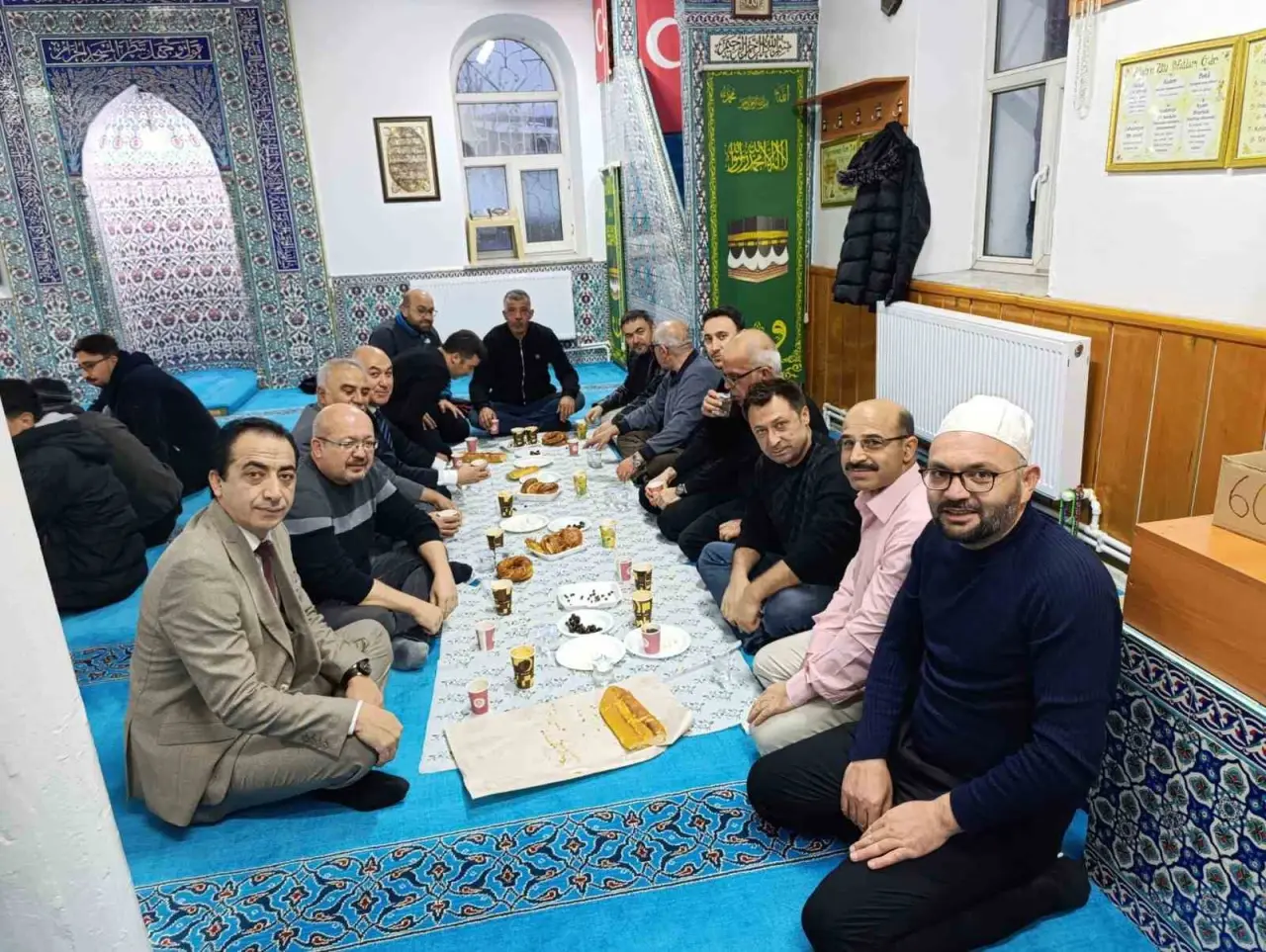 emirdag-muftulugunden-ogretmenler-icin-sabah-programi