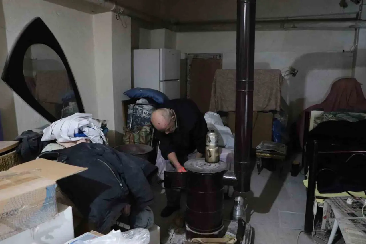 bodrum-katinda-15-yildir-hayata-tutunmaya-calisiyor