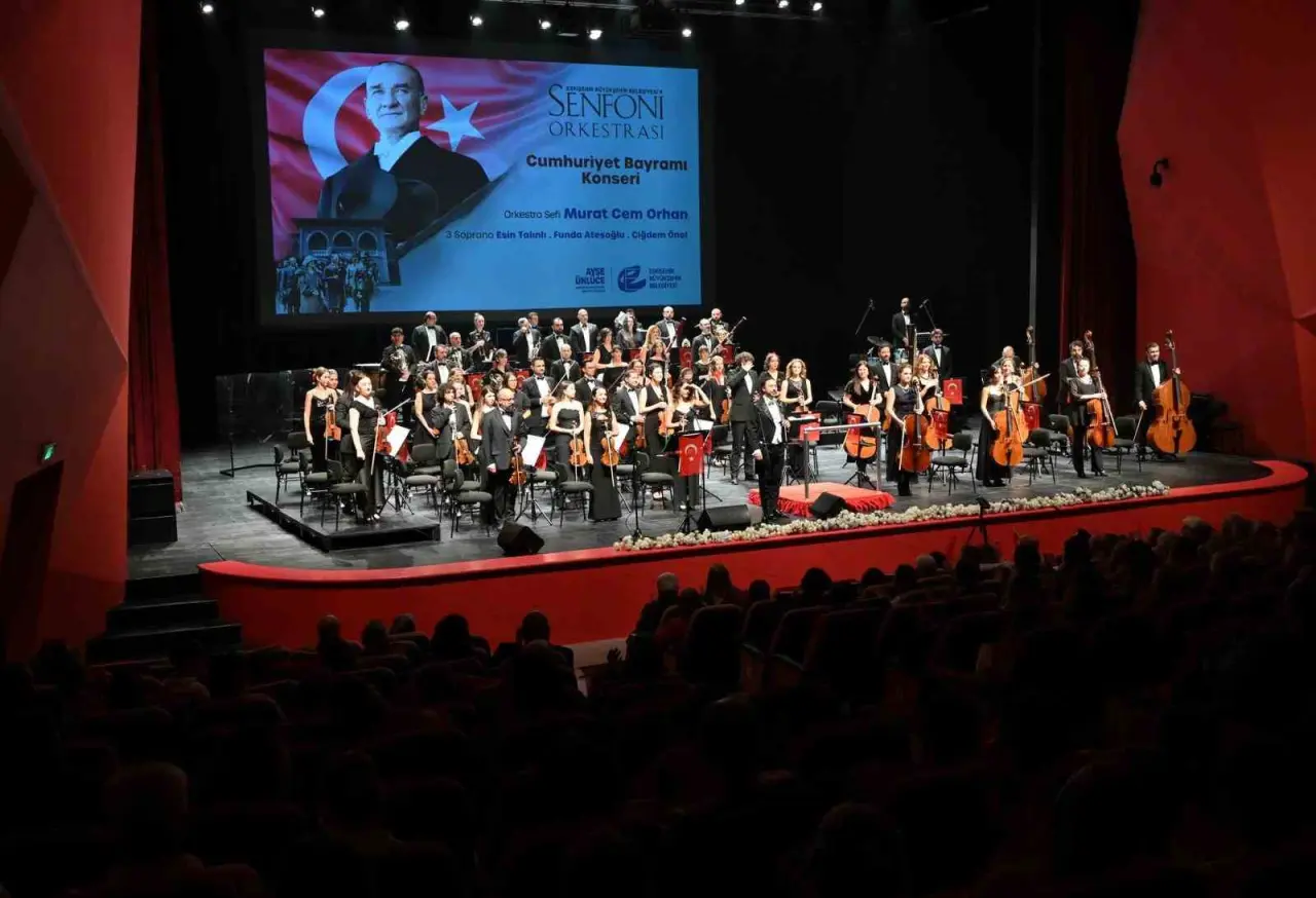 cumhuriyet-bayrami-konseri-gerceklestirildi