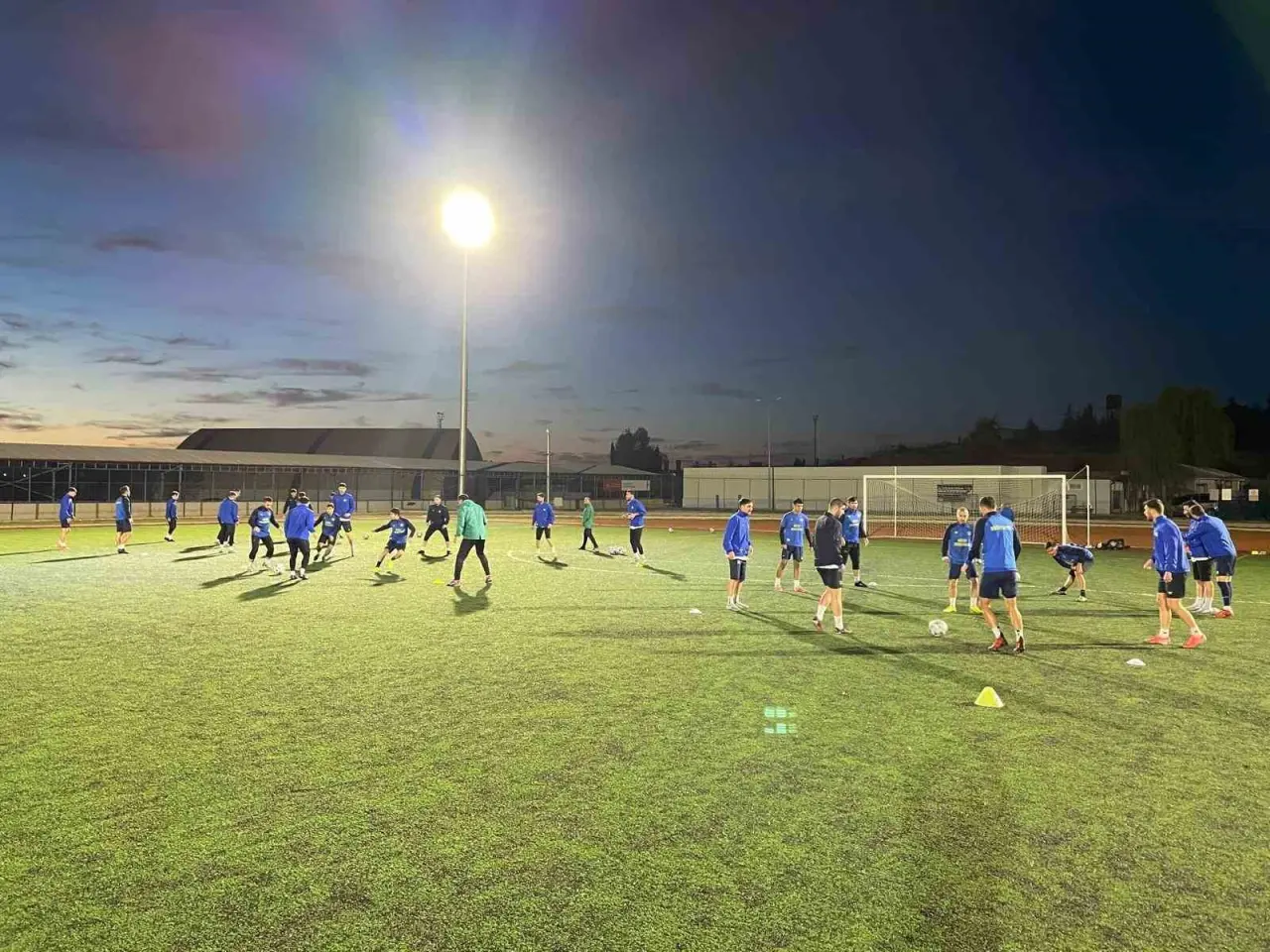 sogutspor-zorlu-macin-hazirliklarini-tamamladi