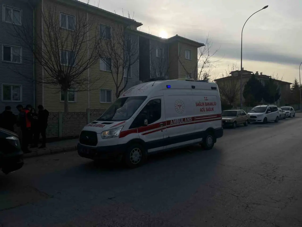 patates-kizartmasindan-zehirlendikleri-iddiasiyla-anne-ve-3-cocugu-hastanelik-oldu