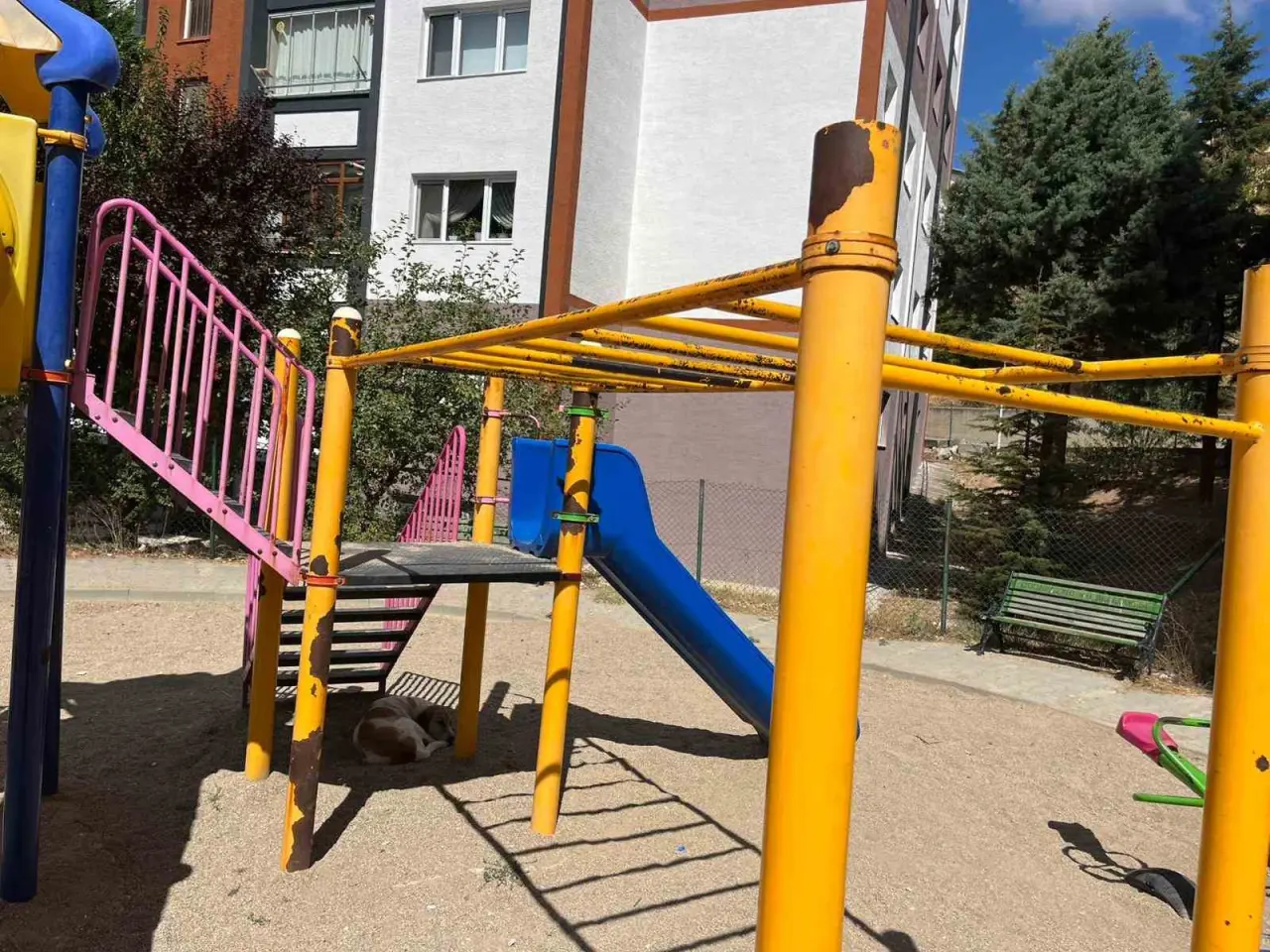 bu-kaydirak-kazaya-davetiye-cikariyor