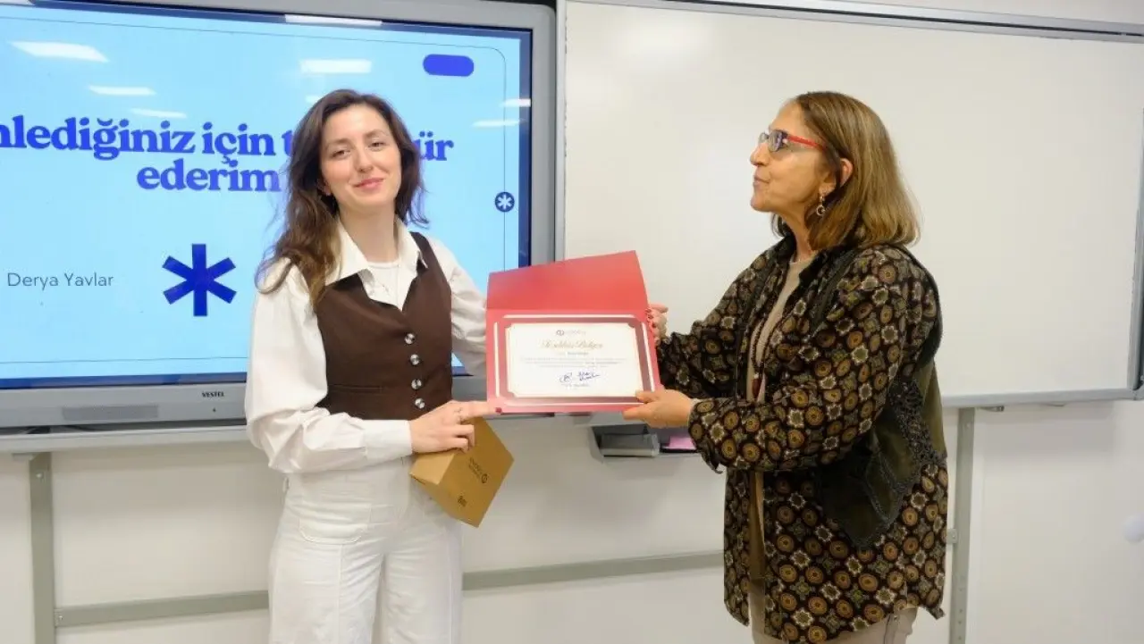 sbfde-yerel-yonetimlerde-sosyal-hizmet-semineri-duzenlendi