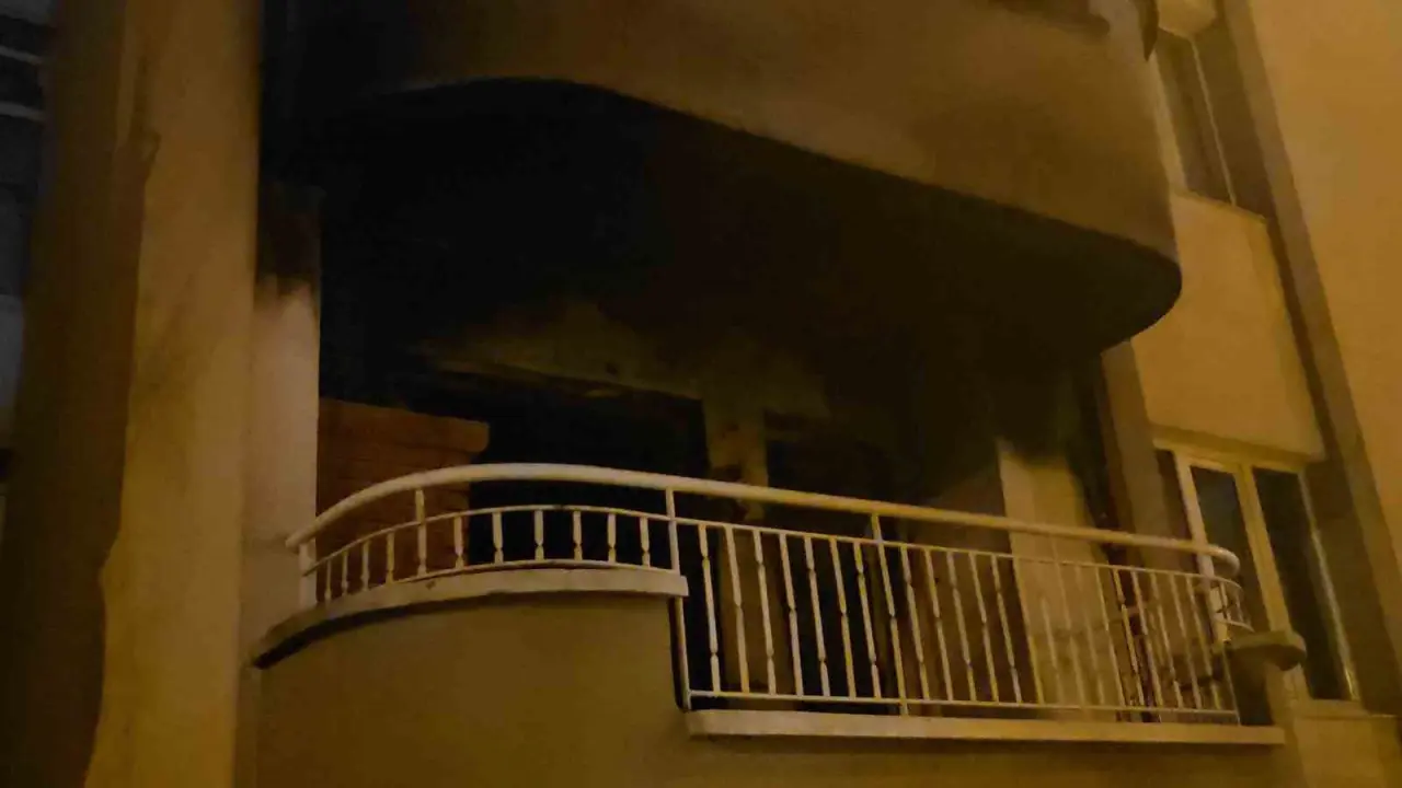 kutahyada-apartman-yangini-1-kisi-hayatini-kaybetti-2-kisi-yaralandi