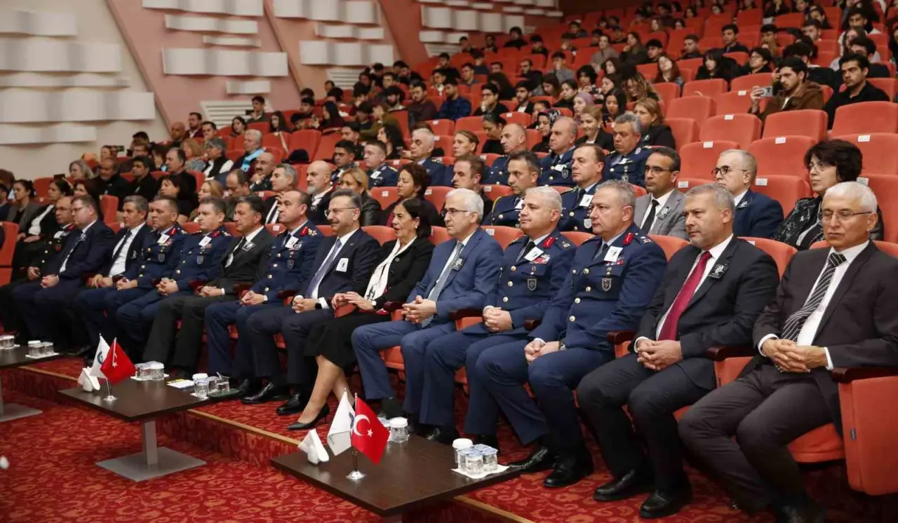 gazi-mustafa-kemal-ataturk-esogude-de-anildi