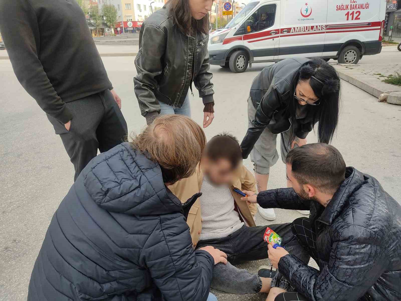 aniden-yere-yigilan-seker-hastasi-genc-korkuttu