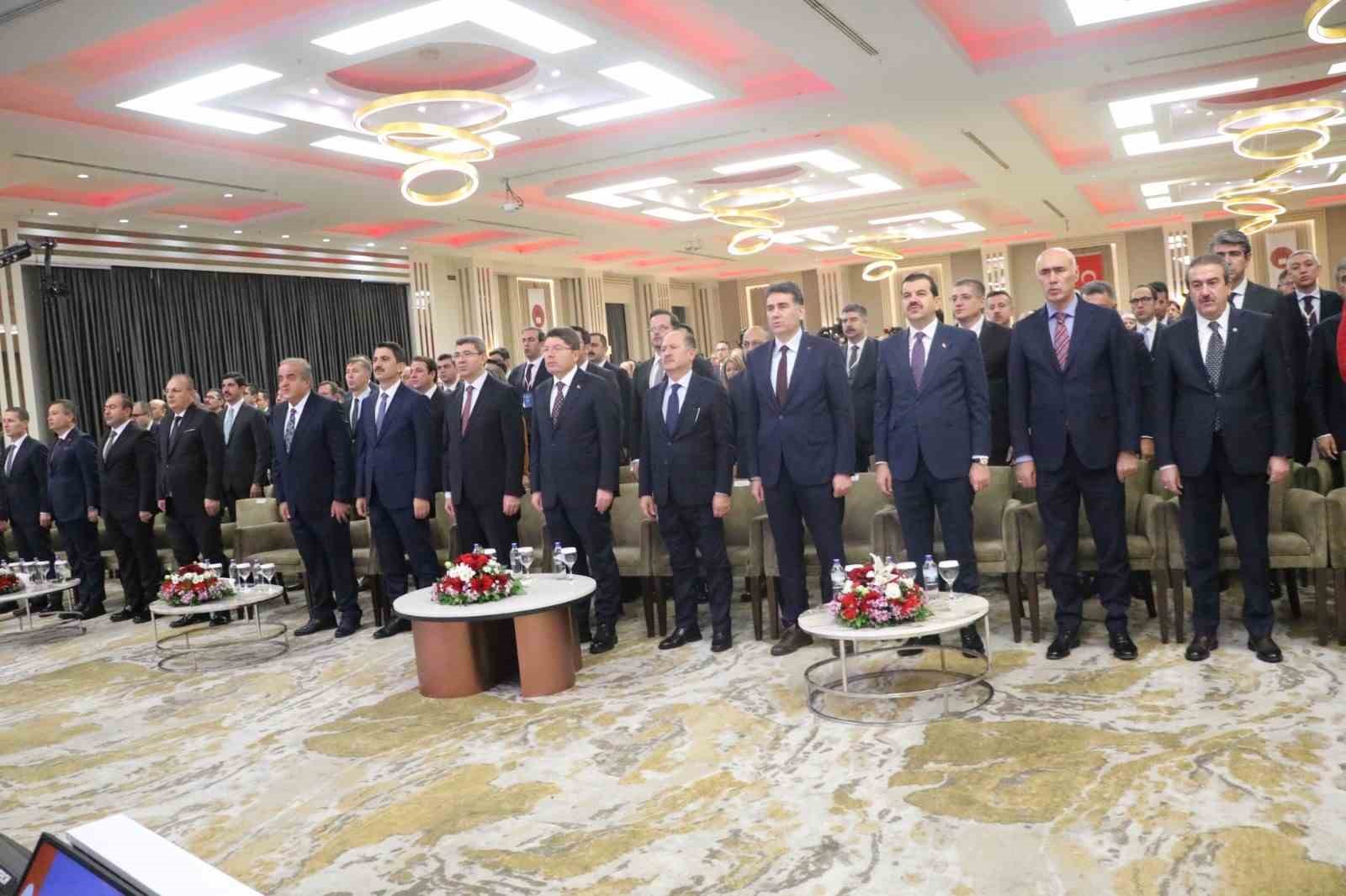 bakan-tunc-hakim-ve-savcilar-hakkinda-acilan-bin-861-sorusturma-ve-incelemeden-bin-331i-neticelendirildi