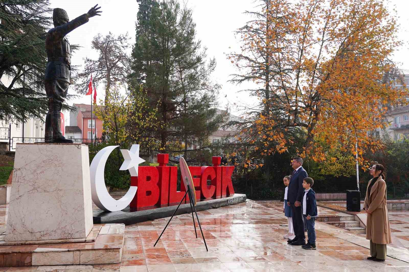 bilecikte-24-kasim-ogretmenler-gunu-kutlamasi