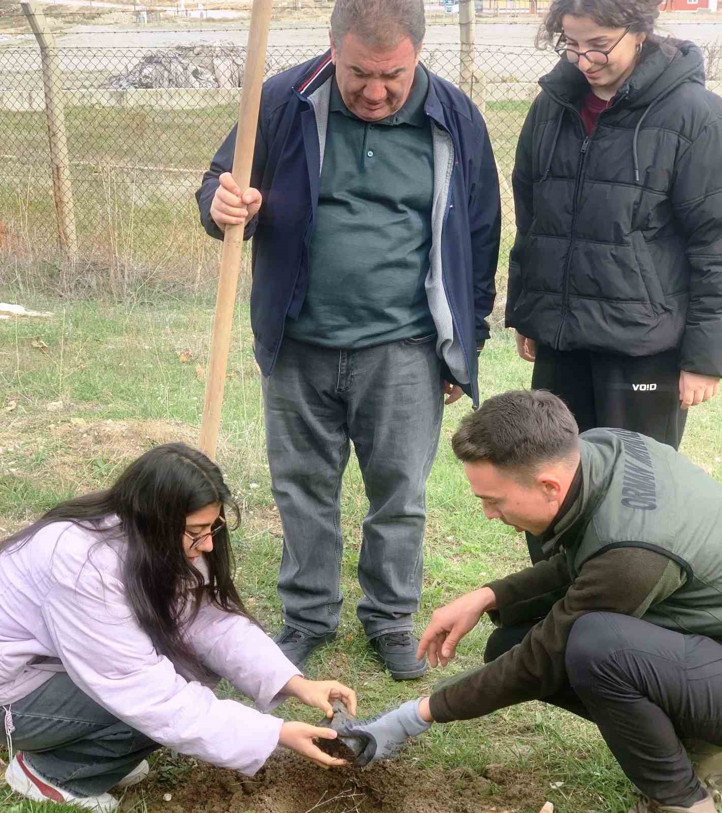 emet-myoda-fidan-dikim-etkinligi