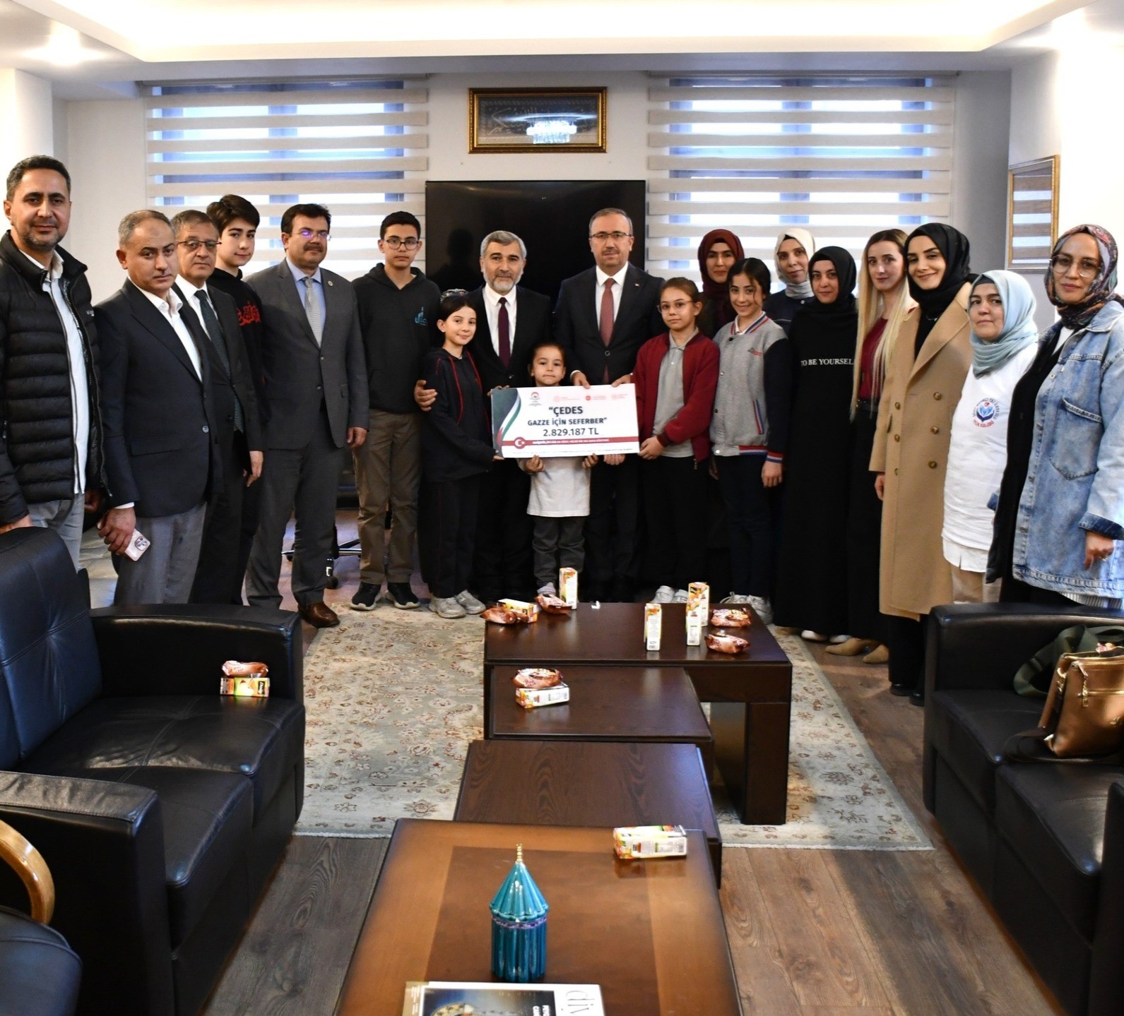 eskisehirde-134-okuldan-gazzeye-destek