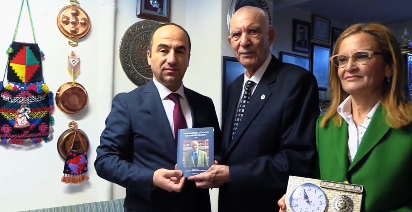 il-emniyet-muduru-yilmaz-92-yasindaki-emekli-ogretmeni-ziyaret-etti