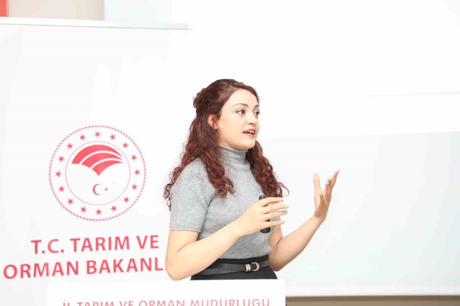 kamu-personeli-kadina-yonelik-siddetle-ilgili-bilgilendirildi