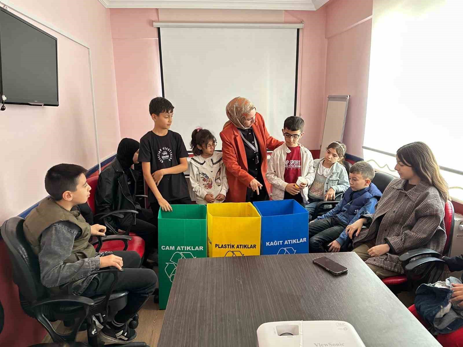 kutahya-belediyesinden-ozel-ogrencilere-sifir-atik-egitimi