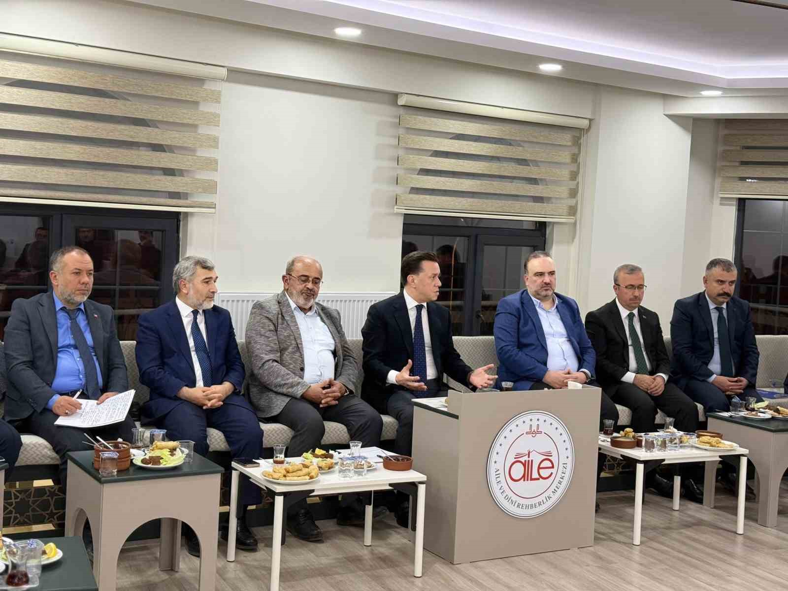 milletvekili-hatipoglu-sehrin-egitim-alanindaki-ihtiyaclarini-degerlendirdi