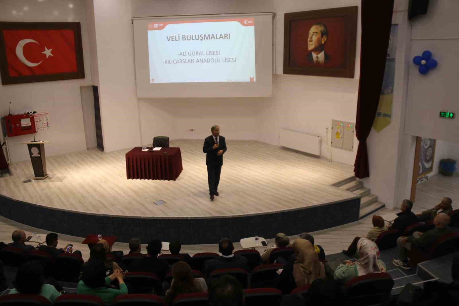 okul-veli-is-birligini-guclendirecek-konular-ele-alindi