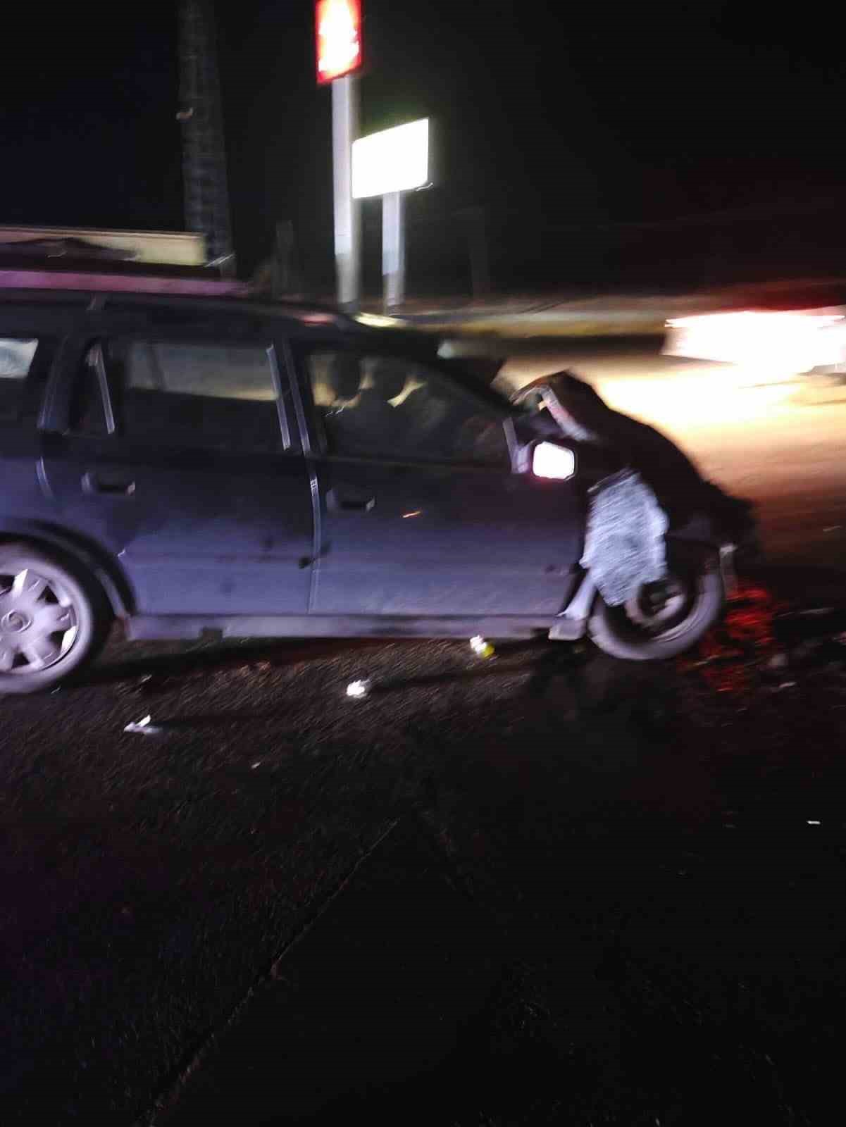 otobusle-otomobil-carpisti-1-olu-3-yarali