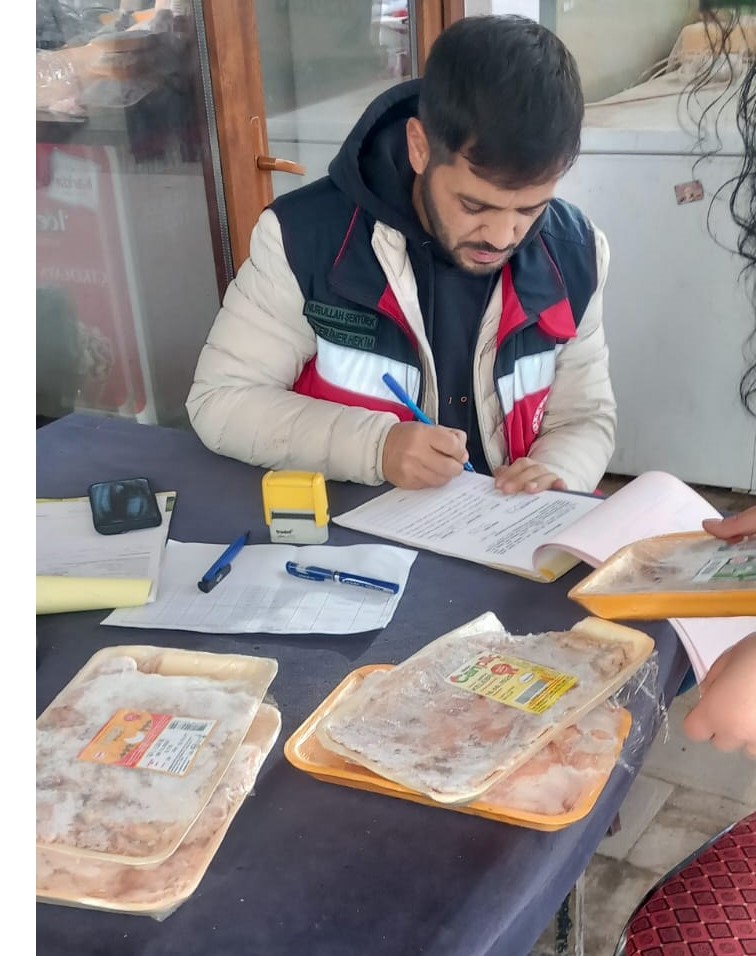 pazarlarda-gida-isletmeleri-denetlendi