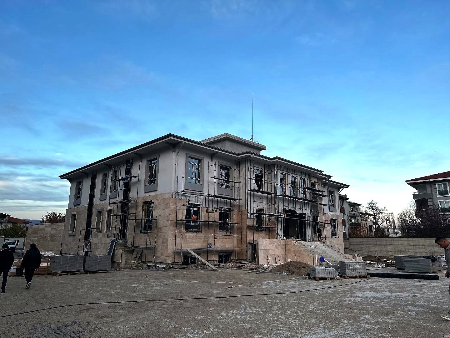 simav-ilce-jandarma-komutanligi-hizmet-binasinda-sona-yaklasildi