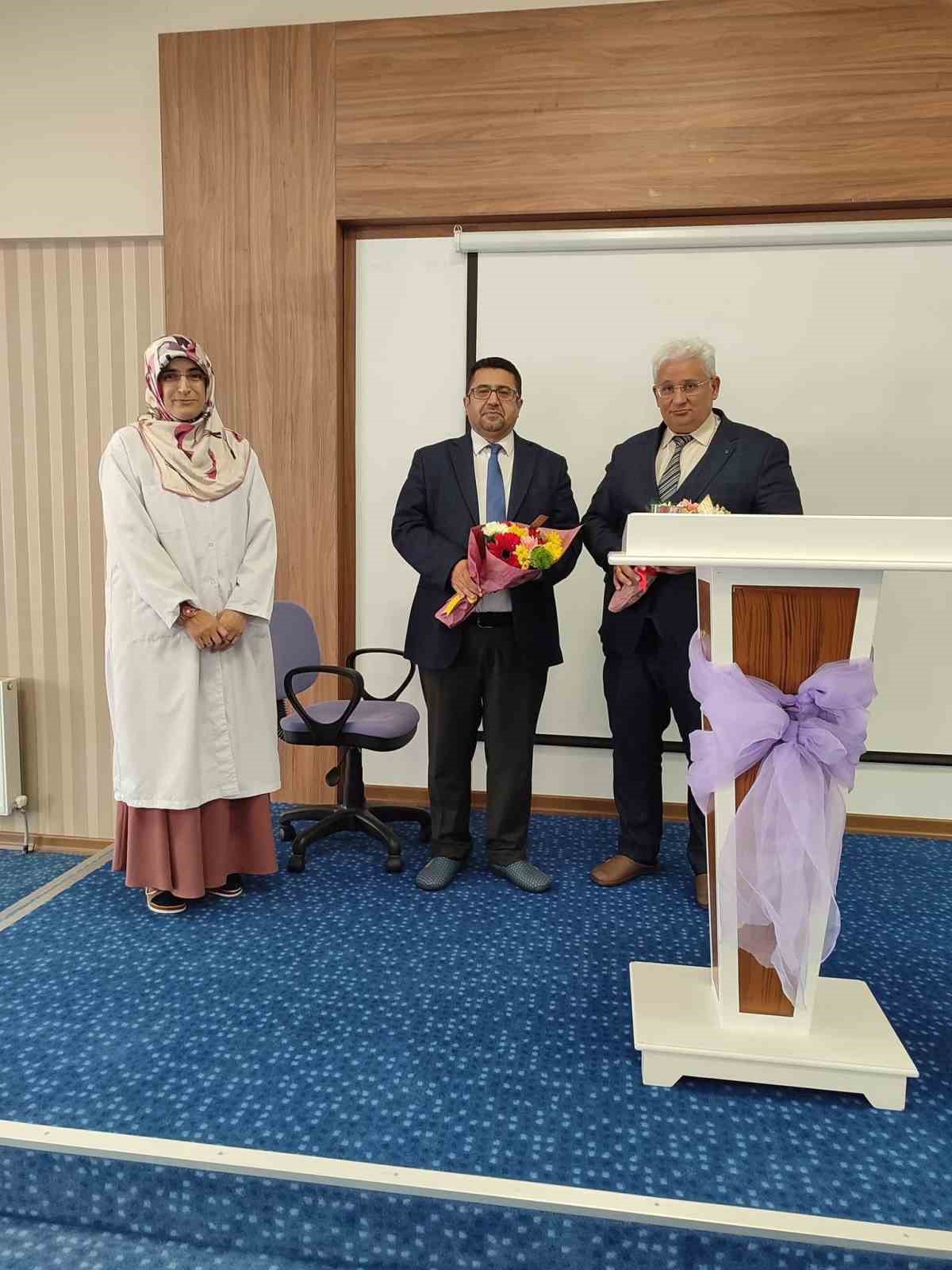 suhutta-din-gorevlilerine-yonelik-egitim-toplantisi