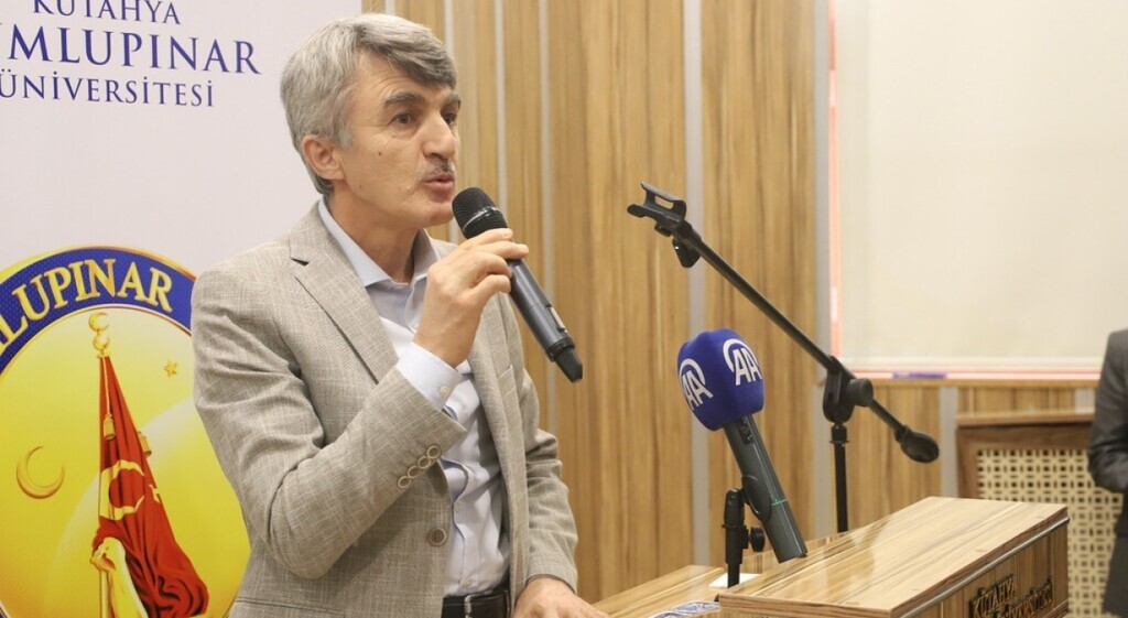 yasayan-insan-hazinesi-unvanina-sahip-cini-sanatcisi-hamza-ustunkaya-icin-dpude-anma-toreni-duzenlendi