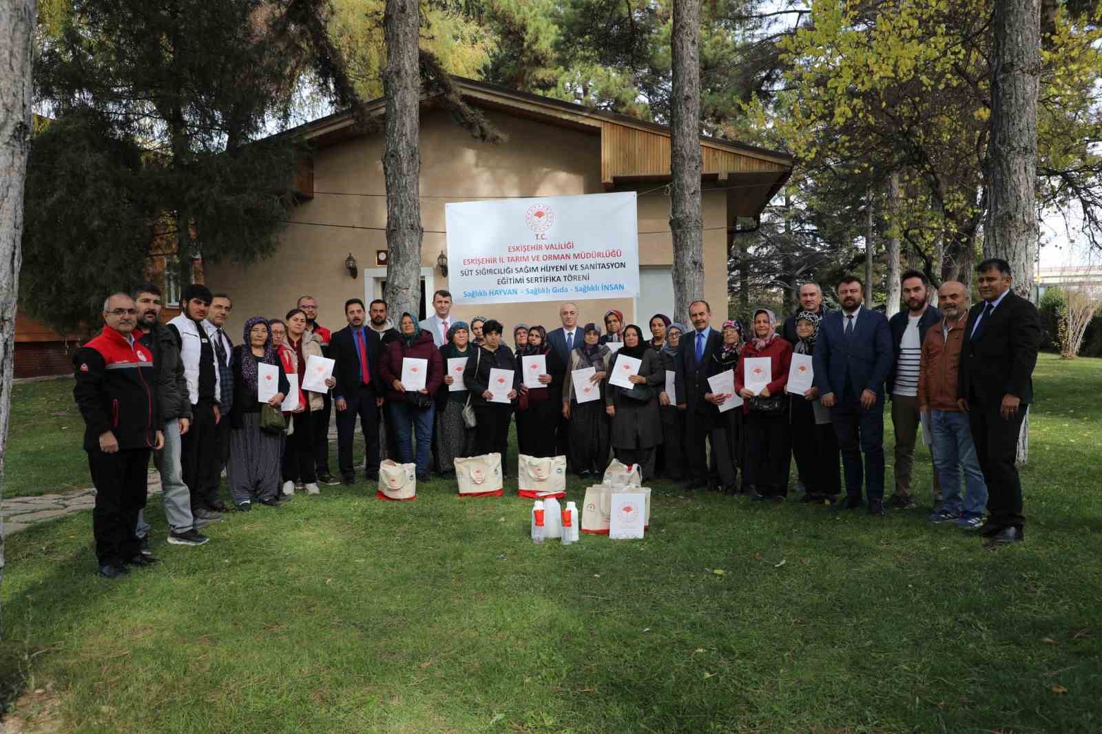 yetistiricilere-sut-hijyeni-egitimi