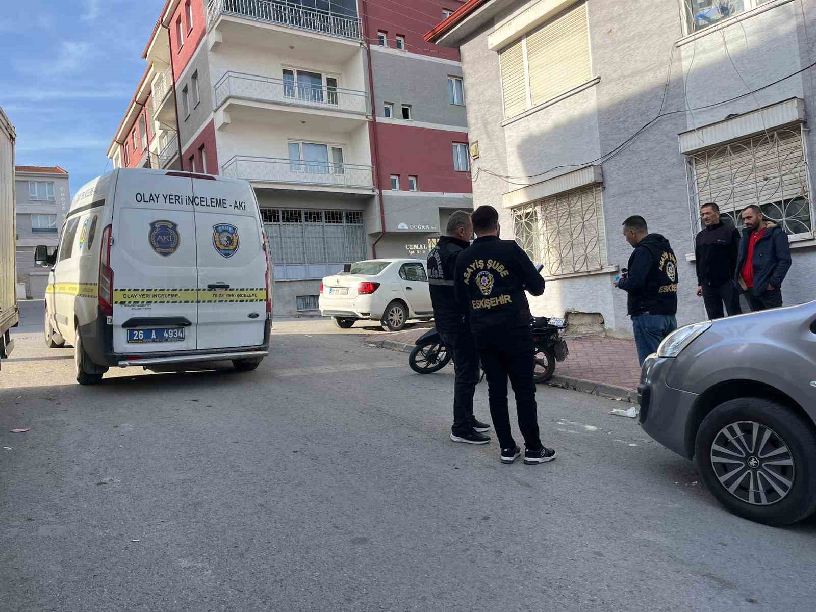 yurume-guclugu-ceken-simitcinin-calinan-ekmek-teknesi-polis-tarafindan-3-gunde-bulundu