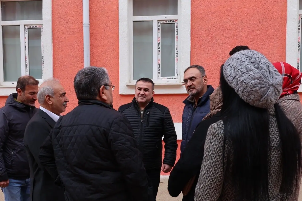 genclik-ve-spor-bakanligindan-bilecikte-yatirim-incelemesi