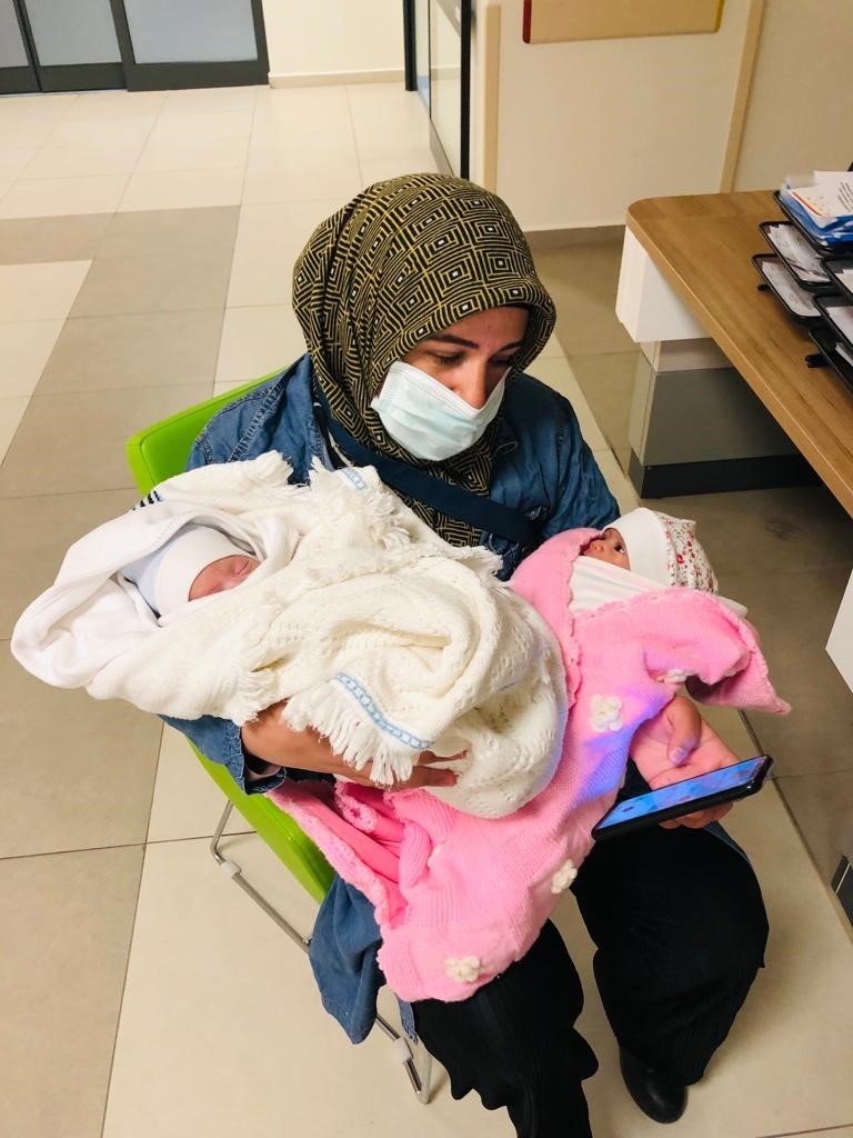 17-gunluk-bebegin-kuvozden-dusurulmesiyle-ilgili-sorumlular-hakkinda-inceleme-karari-verildi