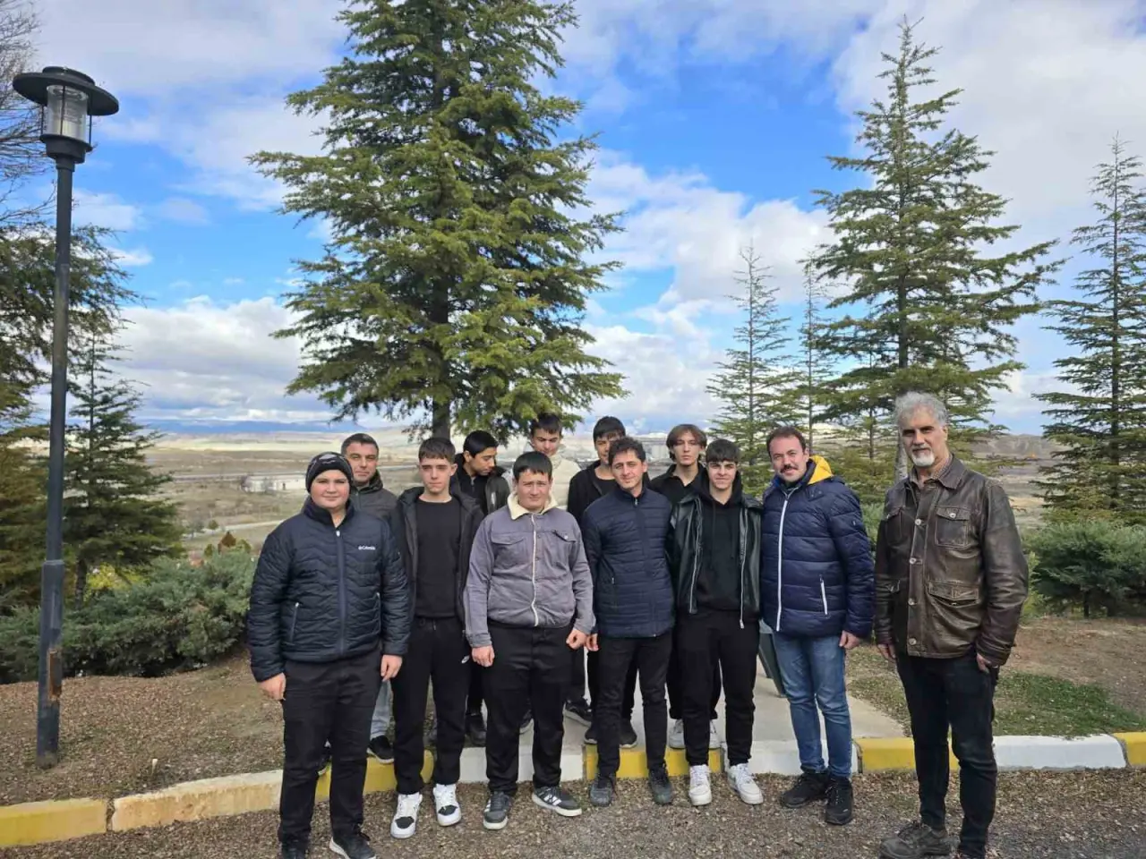 tutum-yatirim-ve-turk-mallari-haftasi-kapsaminda-termik-santrale-teknik-gezi-duzenlendi