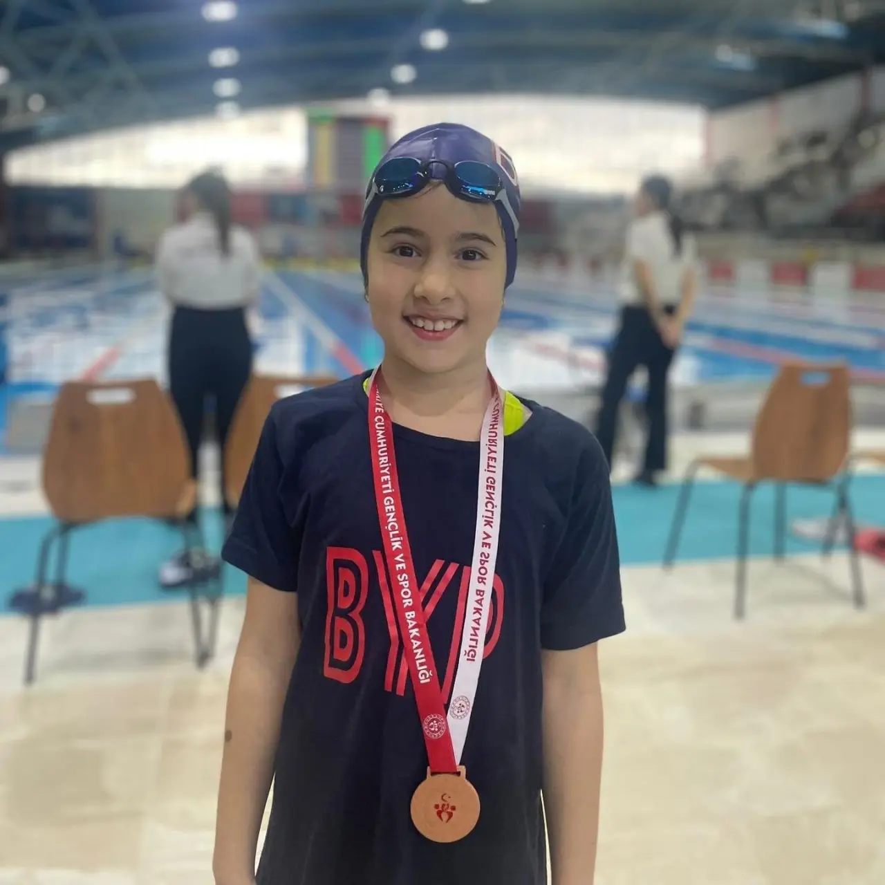 bilecikli-yuzuculerden-eskisehirde-derece