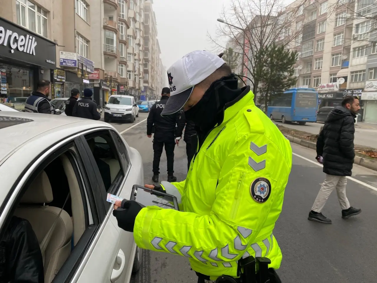 kutahyada-genis-kapsamli-asayis-uygulamasi