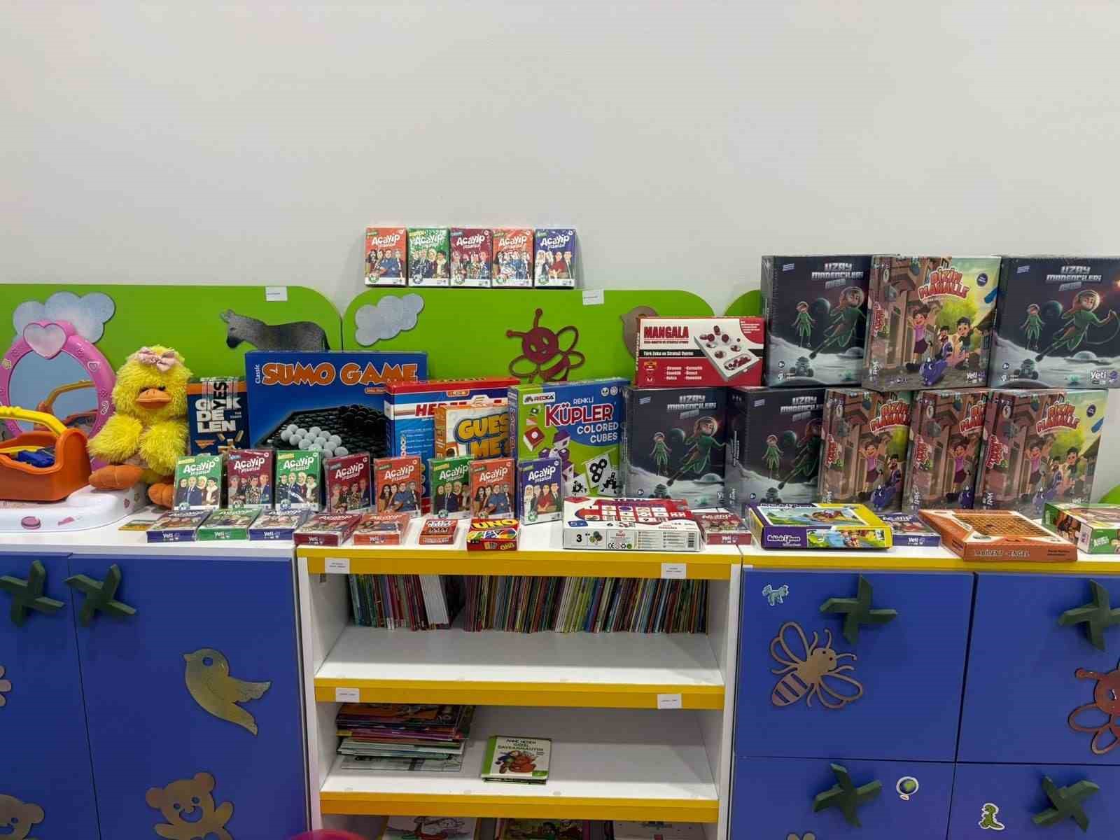 adliyeye-cocuk-bekleme-ve-oyun-odasi-kutuphanesi-kuruldu