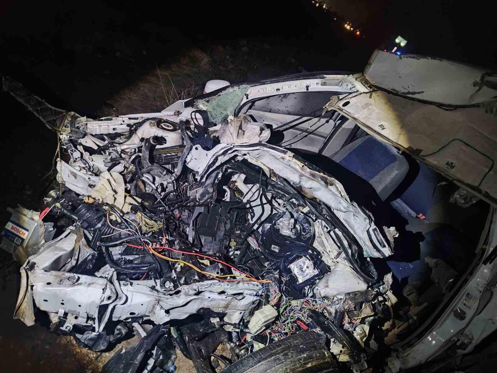 beton-mikserine-carpan-surucu-hayatini-kaybetti