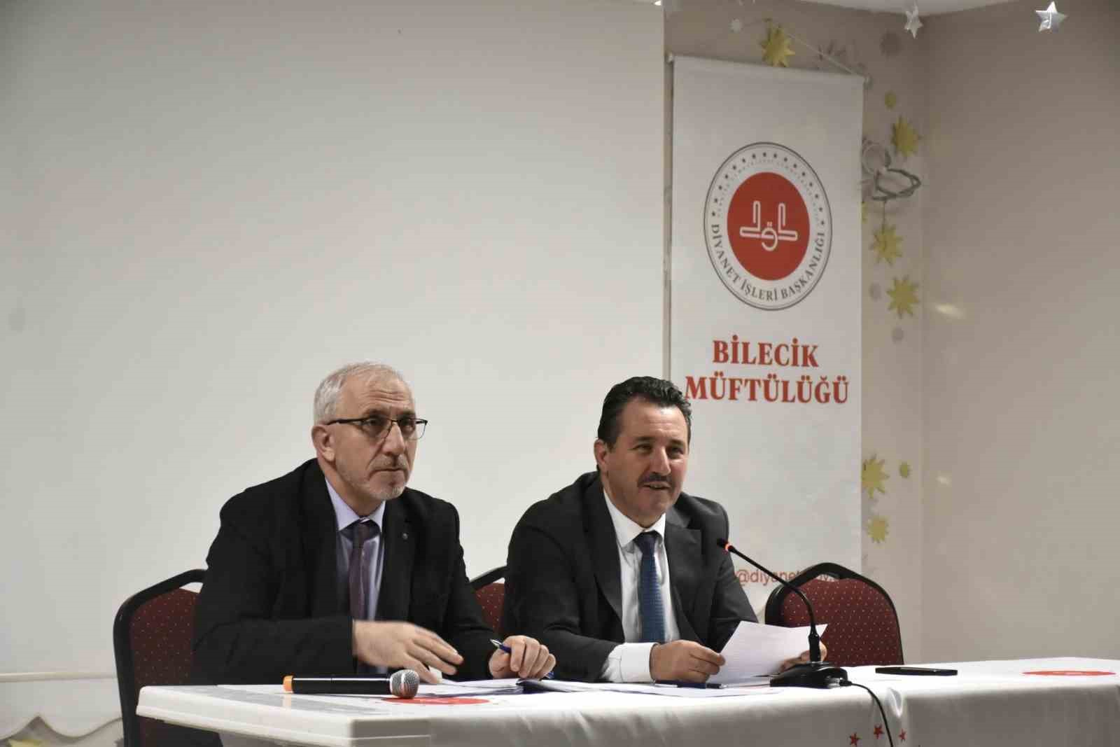 bilecik-il-muftulugunde-yilin-son-toplantisi-yapildi