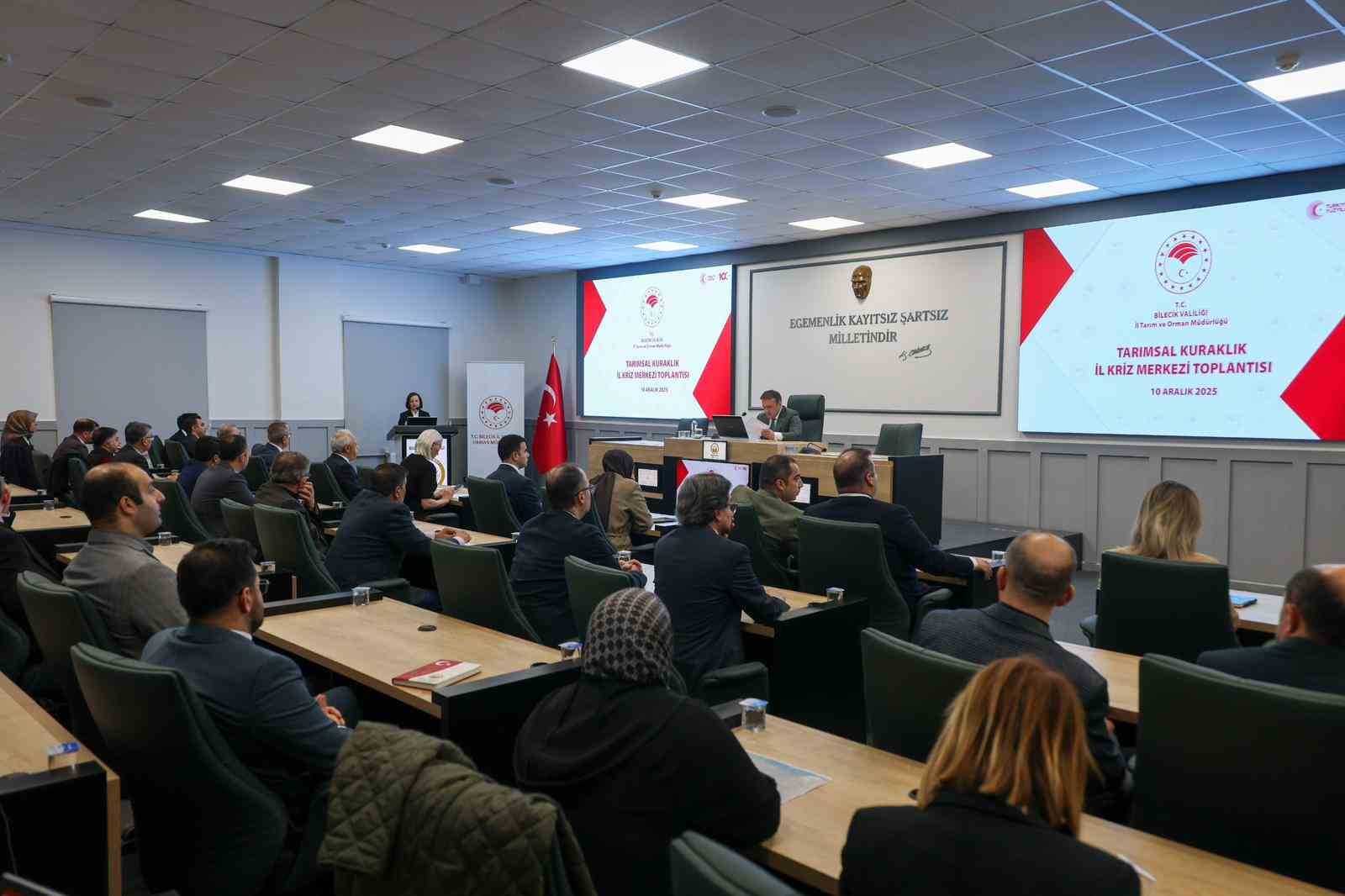 bilecikte-kuraklik-kriz-merkezi-ve-hayvanlari-koruma-kurulu-toplantilari-yapildi