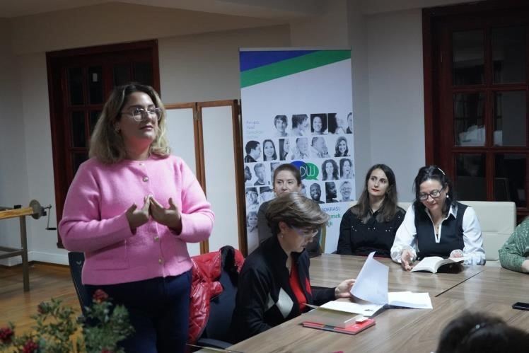 bilecikte-ureten-kadinlar-kitap-kulubu-etkinliginde-bir-araya-geldi