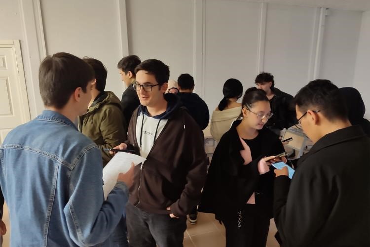 bseude-ingilizce-pratik-etkinligi