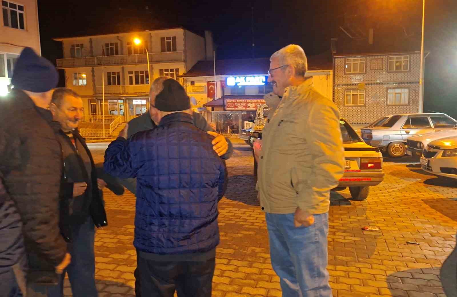 emet-ve-hisarciktan-33-kisilik-umre-kafilesi-dualarla-ugurlandi