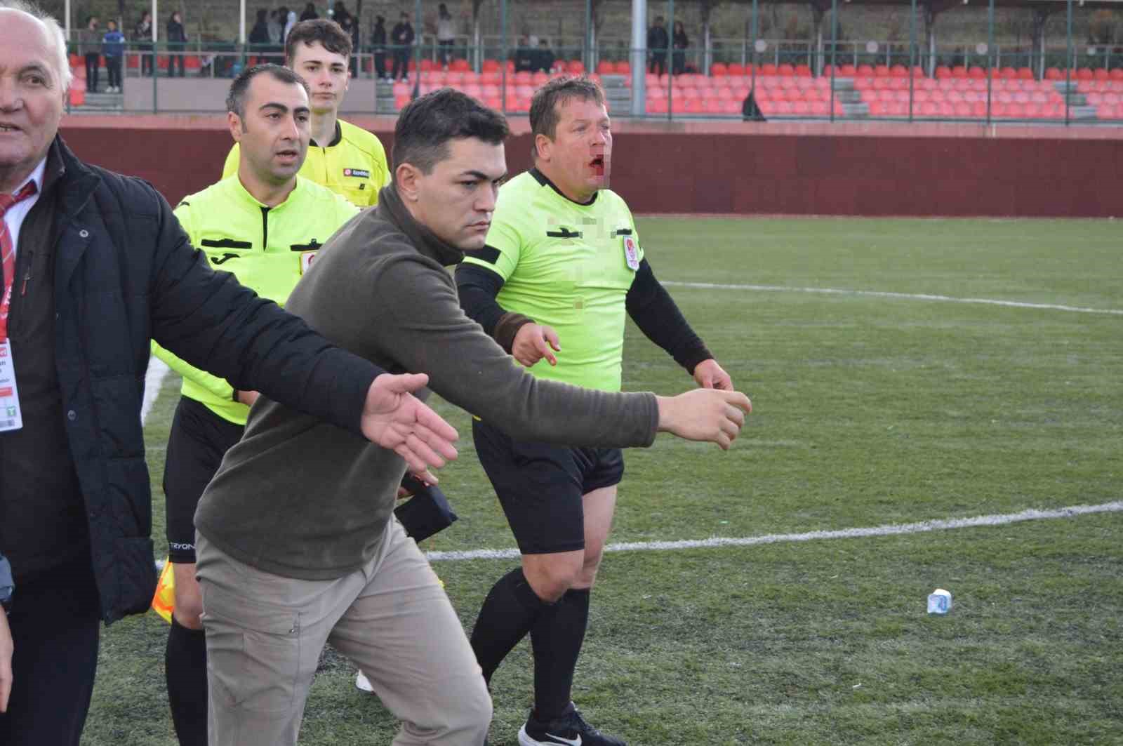 eskisehirde-hakeme-saldiri-kameraya-yansidi