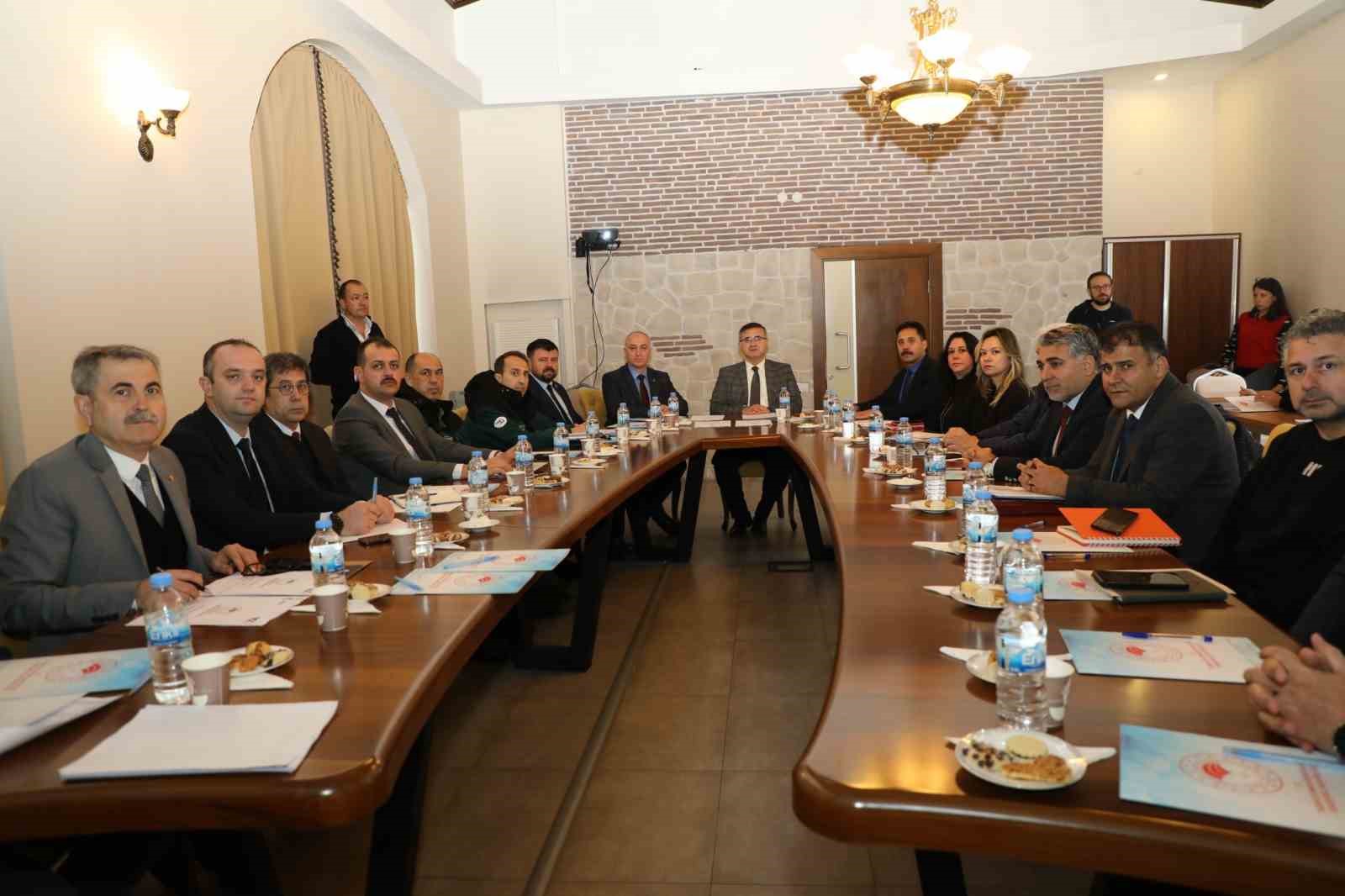 eskisehirde-hayvansal-uretim-ve-su-urunlerinde-planlama-toplantisi