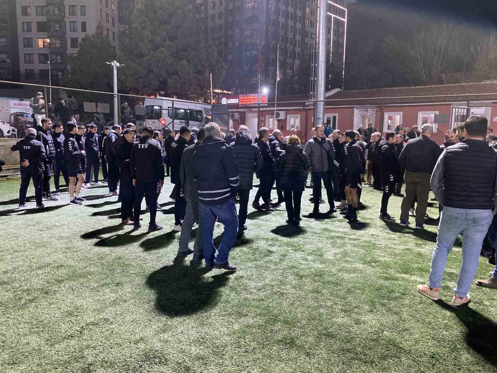 eskisehirde-yasanan-hakem-saldirisi-kinandi