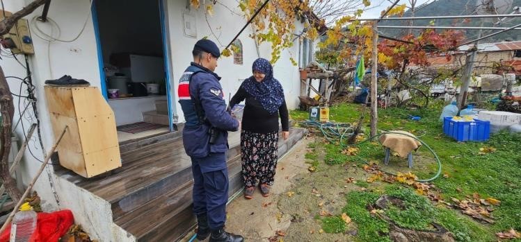 golpazarinda-kades-farkindalik-calismalari-yapildi