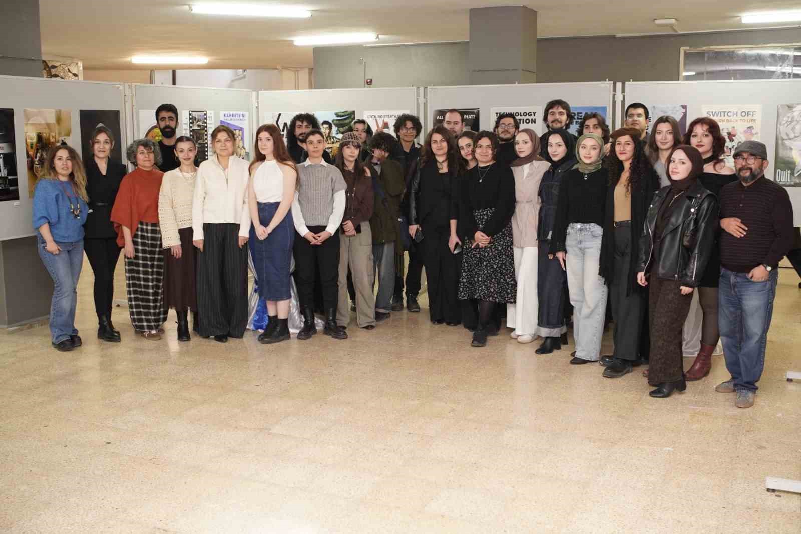 guzel-sanatlar-egitimi-bolumunden-bir-varmis-bir-yokmus-sergisi