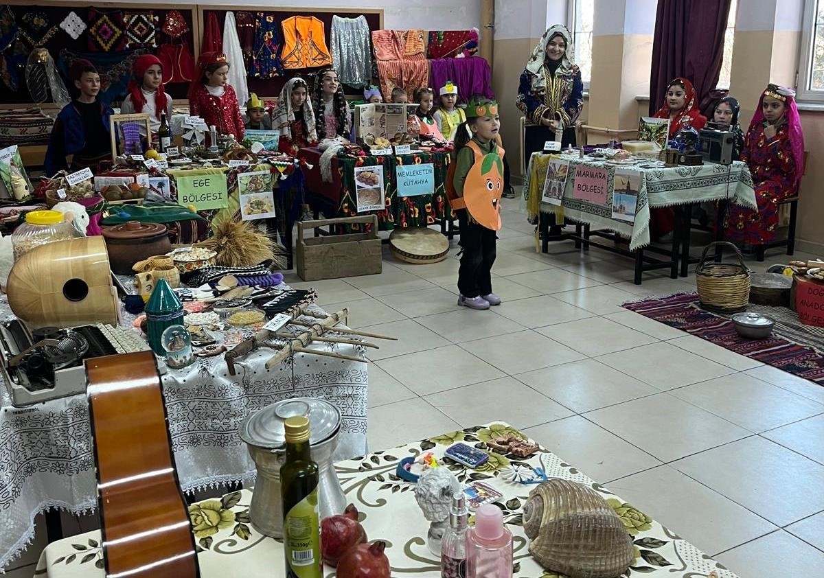 hisarcikta-yerli-mali-haftasi-etkinligi-duzenlendi