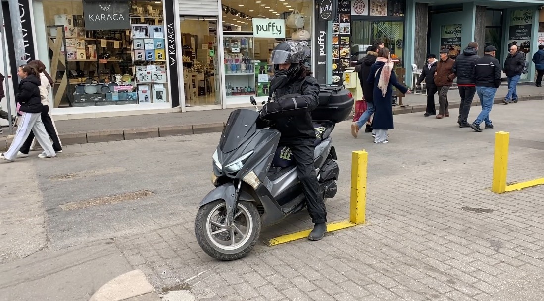 kuryelerin-kis-mevsiminde-zorlu-calisma-sartlari