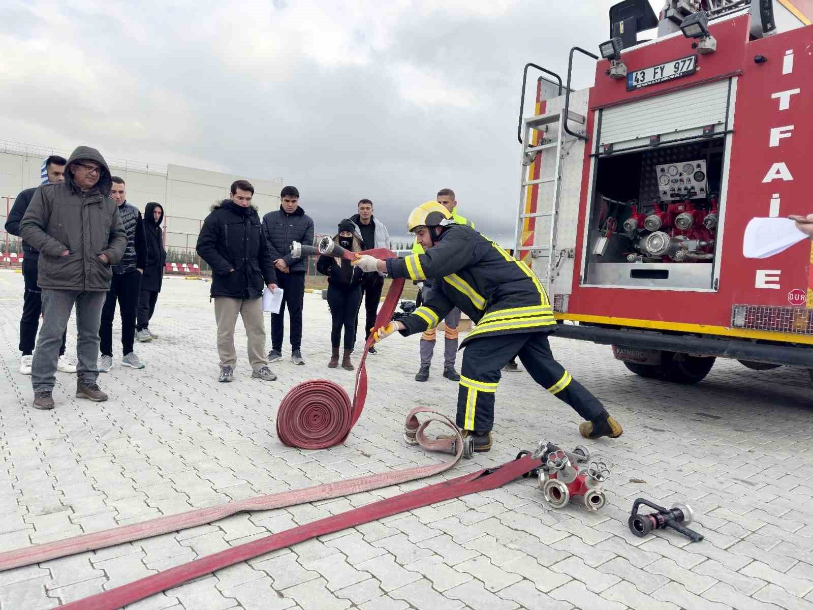 kutahya-osbde-itfaiye-birimi-icin-personel-aliminda-uygulamali-etap-tamamlandi