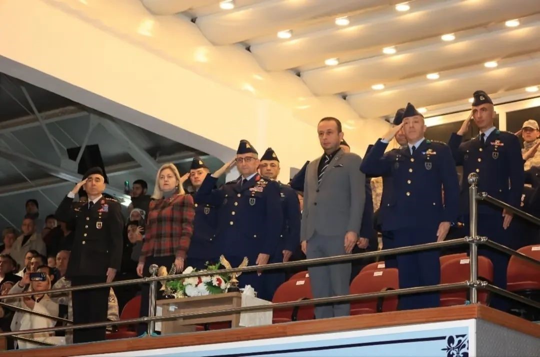 kutahyada-2025-4b-tertip-yukumlu-erler-icin-yemin-toreni